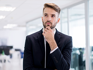 Concurso público ou carreira privada: Qual a melhor opção para você?