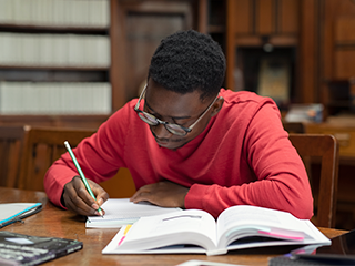 Como montar um plano de estudos eficaz para concursos